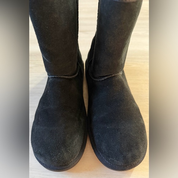 UGG Koola Short Boots Black US Size 8 Classic Comfort S/N 101709 - Picture 7 of 8